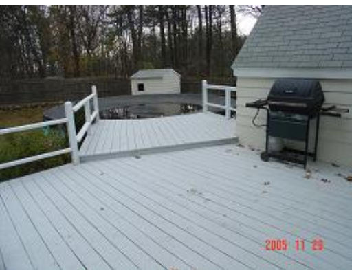 18 Meade Road North Reading, MA 01864 - Photo 12 of 13 Gallery Image 12