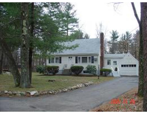 18 Meade Road North Reading, MA 01864 - Photo 2 of 13 Gallery Image 2