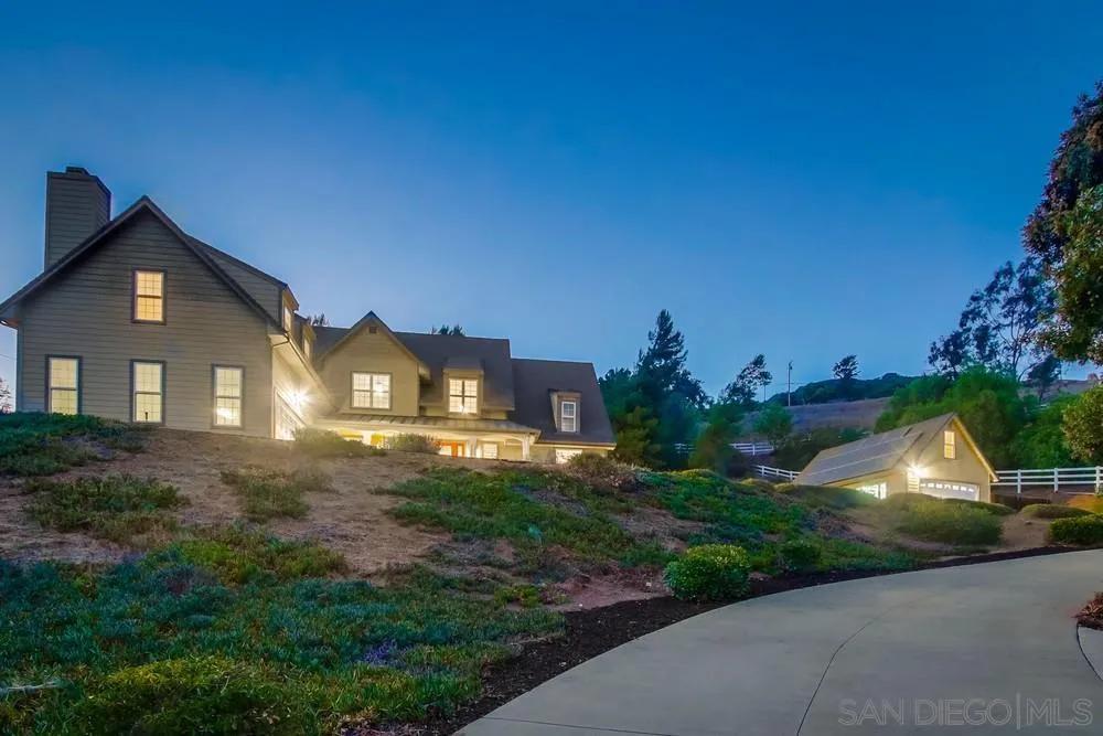 2543 Daisy Lane Fallbrook, CA 92028 - Photo 21 of 74 a front view of a house with a yard