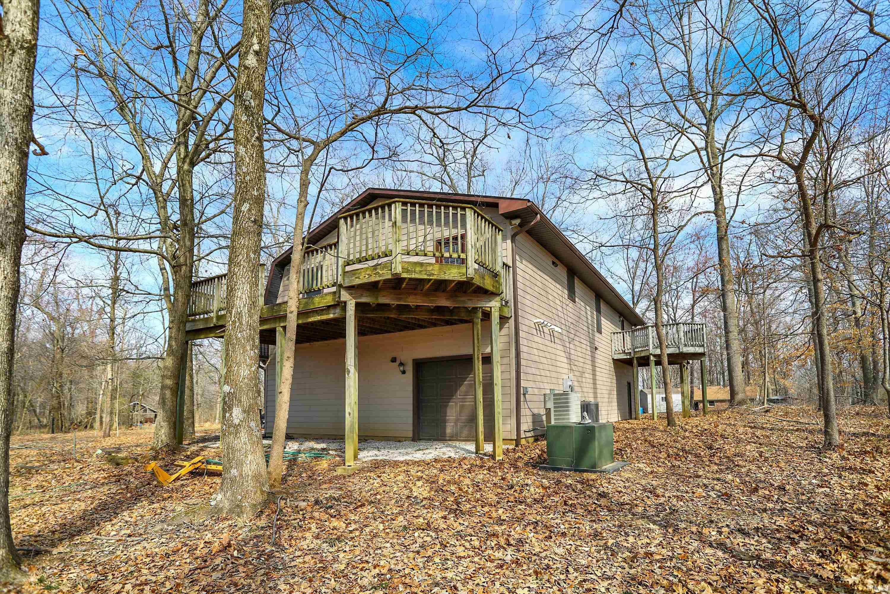 677 Manger Road Boonville, IN 47601 - Photo 2 of 36