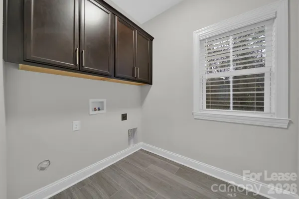 $2,499 | 10615 Forest Drive, Matthews, NC 28105