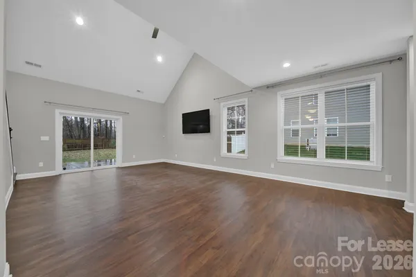 $2,499 | 10615 Forest Drive, Matthews, NC 28105