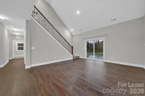 $2,499 | 10615 Forest Drive, Matthews, NC 28105