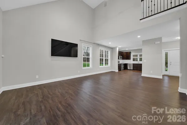 $2,499 | 10615 Forest Drive, Matthews, NC 28105