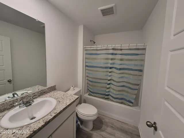 $2,100 | 718 Aleppo Lane, Zachary, LA 70791