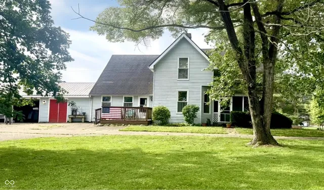 $299,000 | 317 Highway 44, Franklin, IN 46131