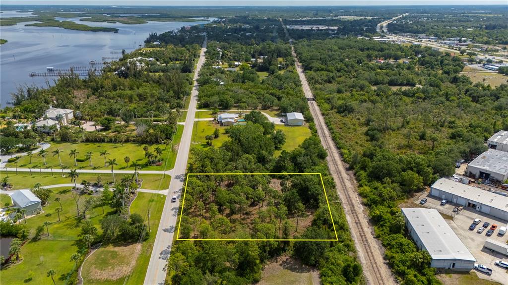 4685 Riverside Drive Punta Gorda, FL 33982 - Photo 11 of 14