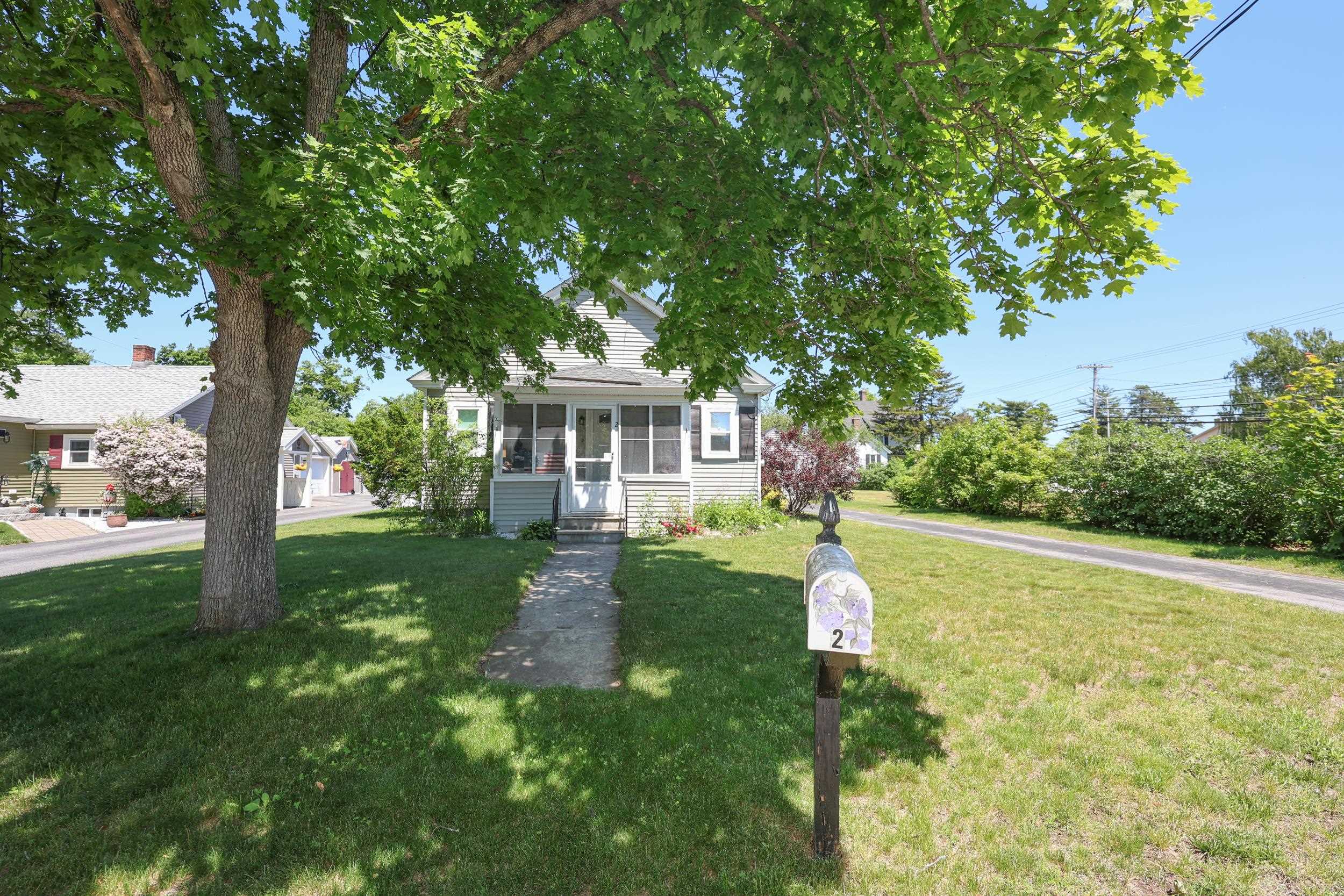 2 Thomas Street Concord, NH 03301 - Photo 2 of 24