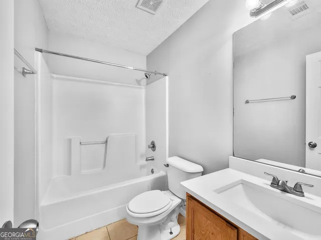 $1,985 | 25 Haywood Court, Covington, GA 30016