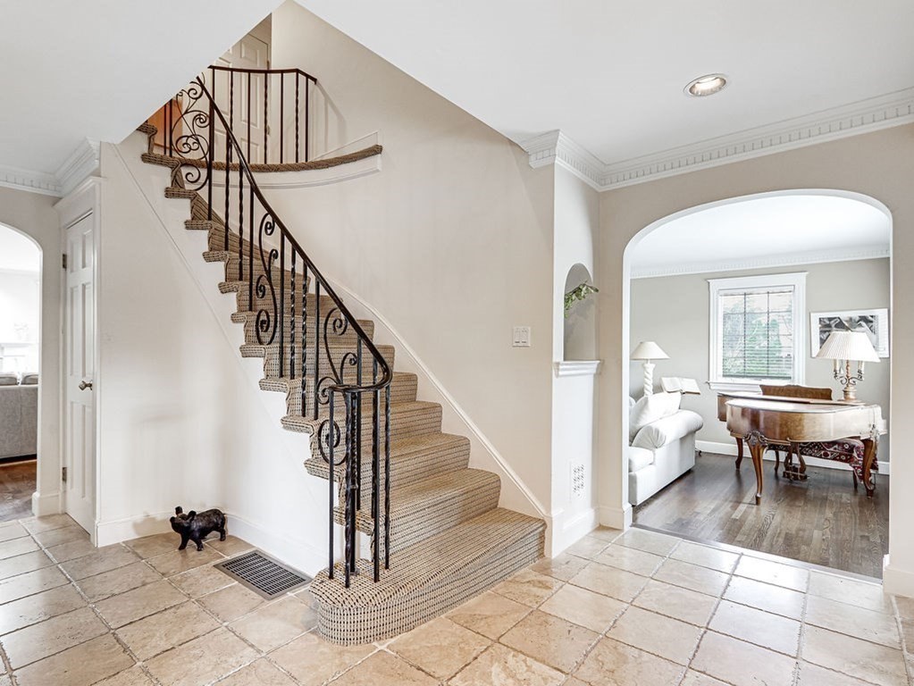 21 Littlefield Road Newton, MA 02459 - Photo 17 of 37