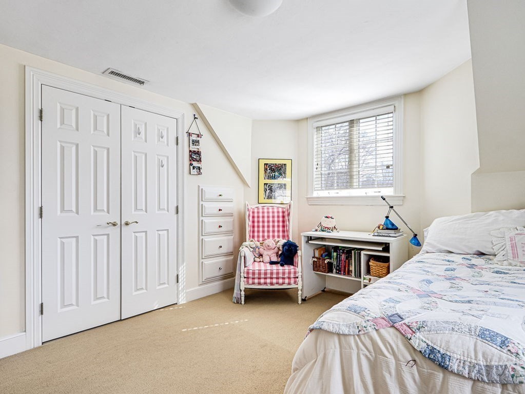 21 Littlefield Road Newton, MA 02459 - Photo 23 of 37