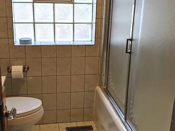 $2,500 | 1940 Wenonah Avenue, Berwyn, IL 60402