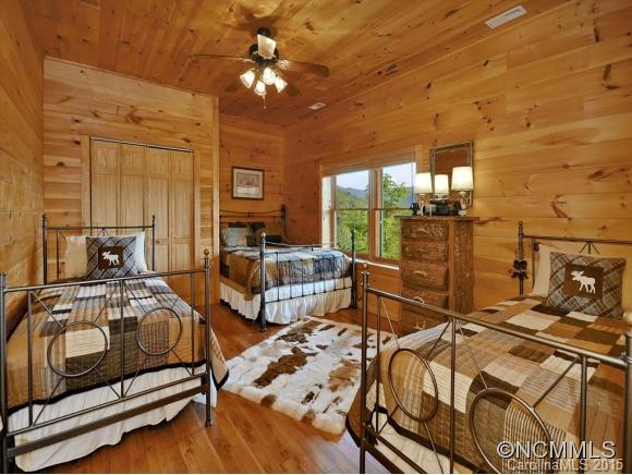 619 Signal Ridge Sylva, NC 28779 - Photo 14 of 23 Gallery Image 14