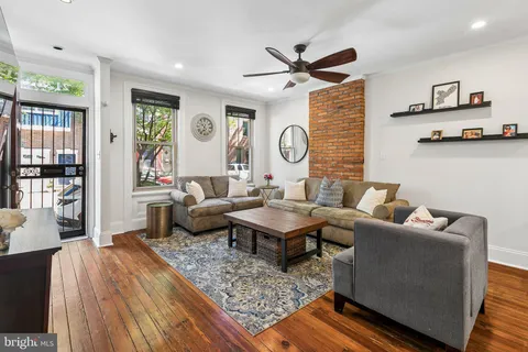 $725,000 | 2128 Carpenter Street, Philadelphia, PA 19146