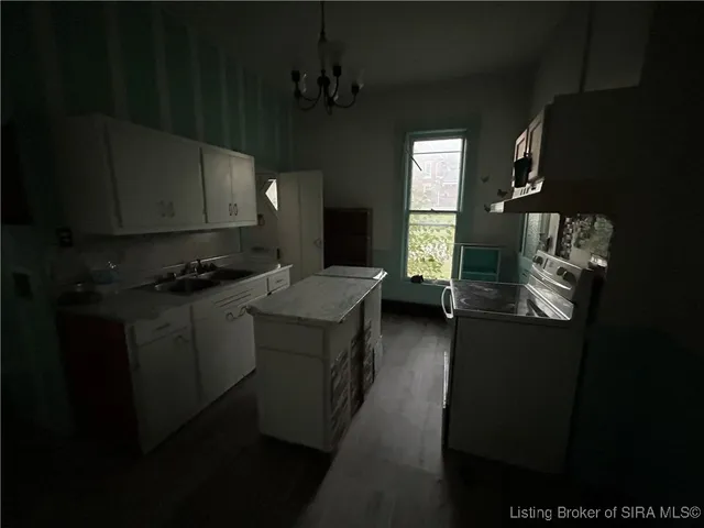 $189,000 | 220 West Spring Street, Brownstown, IN 47220