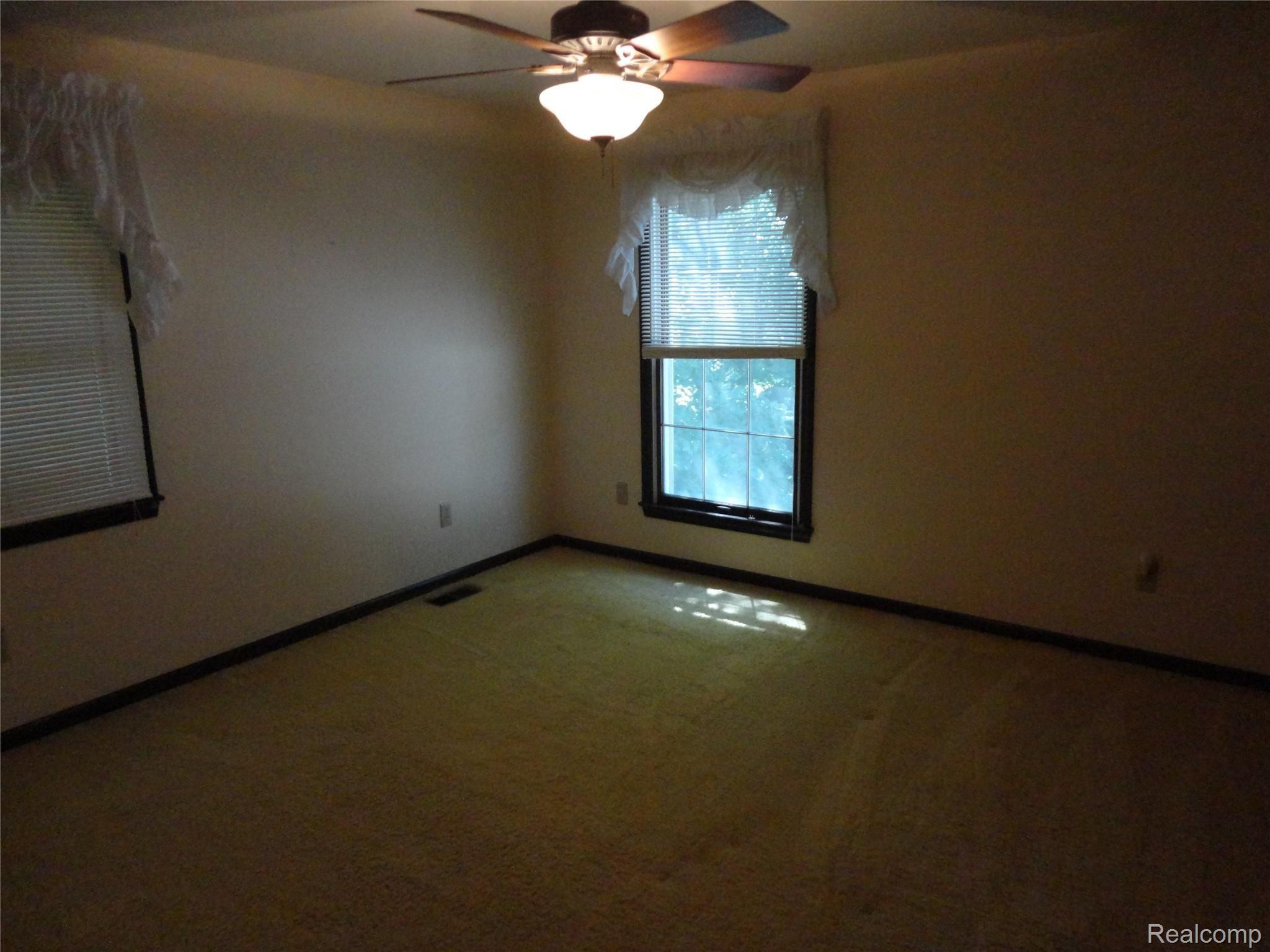 4315 Reid Road Swartz Creek, MI 48473 - Photo 33 of 48 DSC01773.JPG