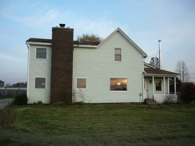 69640 West County Line Road Nappanee, IN 46550 - Photo 1 of 11