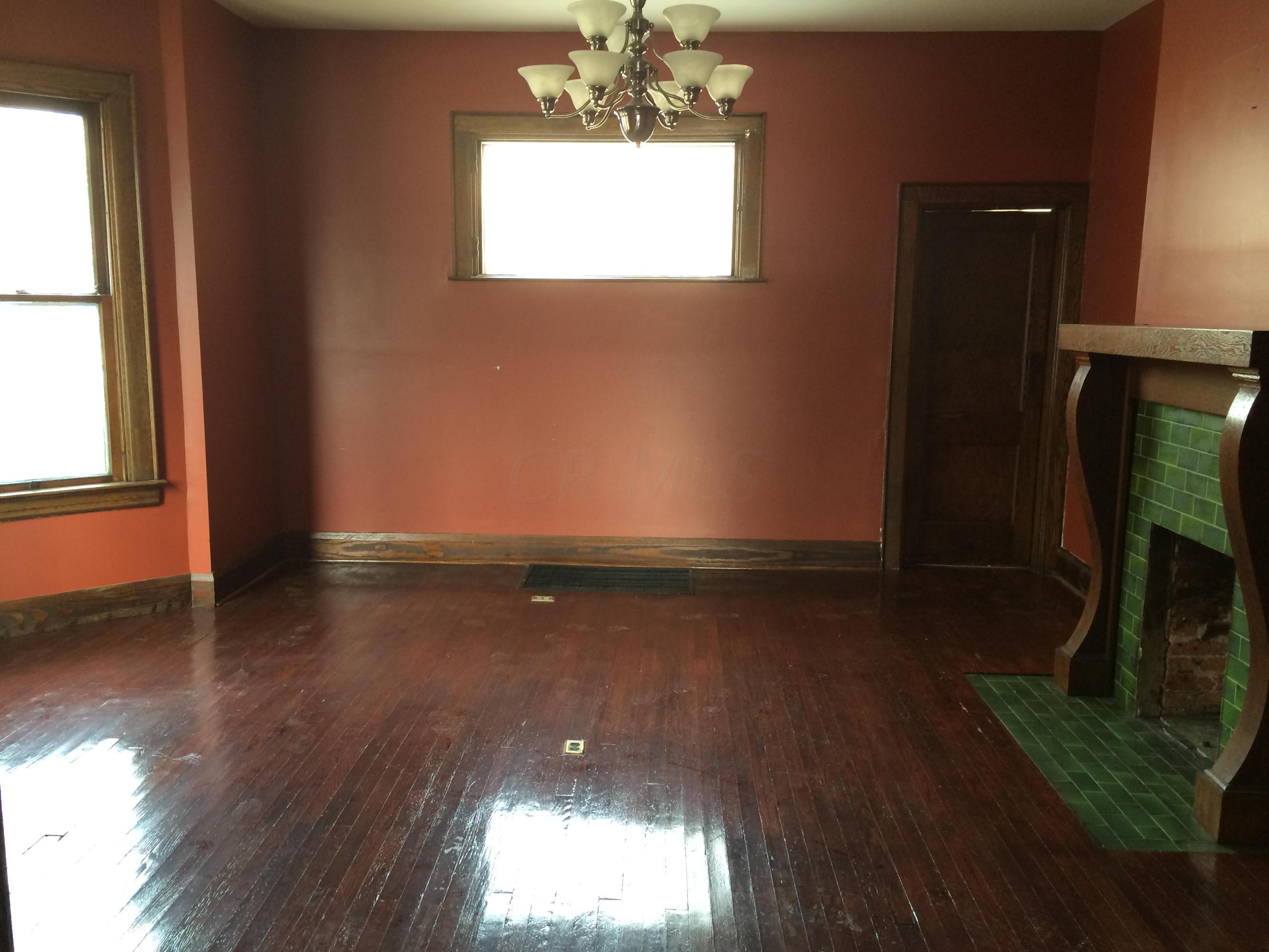 932 Bryden Road Columbus, OH 43205 - Photo 8 of 39 Gallery Image 8
