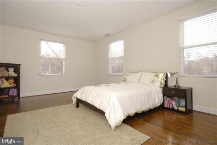 Bedroom #1