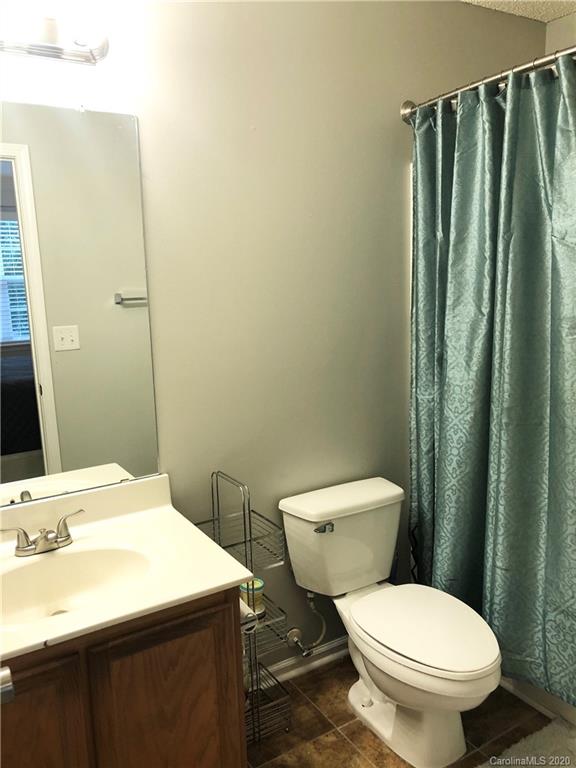 8214 Rudolph Road Charlotte, NC 28216 - Photo 17 of 25