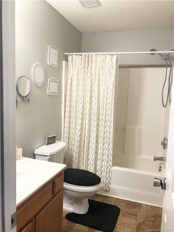 8214 Rudolph Road Charlotte, NC 28216 - Photo 21 of 25