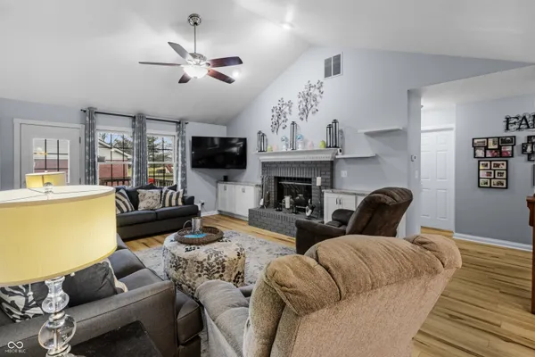 $315,000 | 2800 Conestoga Court, Columbus, IN 47203