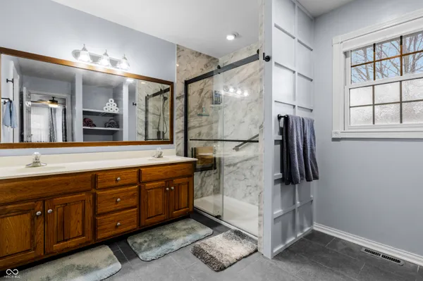 $315,000 | 2800 Conestoga Court, Columbus, IN 47203