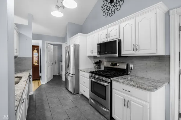 $315,000 | 2800 Conestoga Court, Columbus, IN 47203