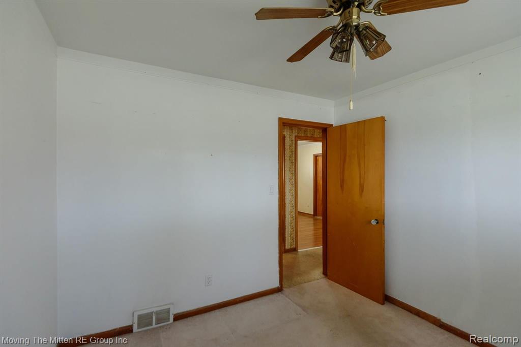 3 Waynewood Court Dearborn, MI 48124 - Photo 28 of 53