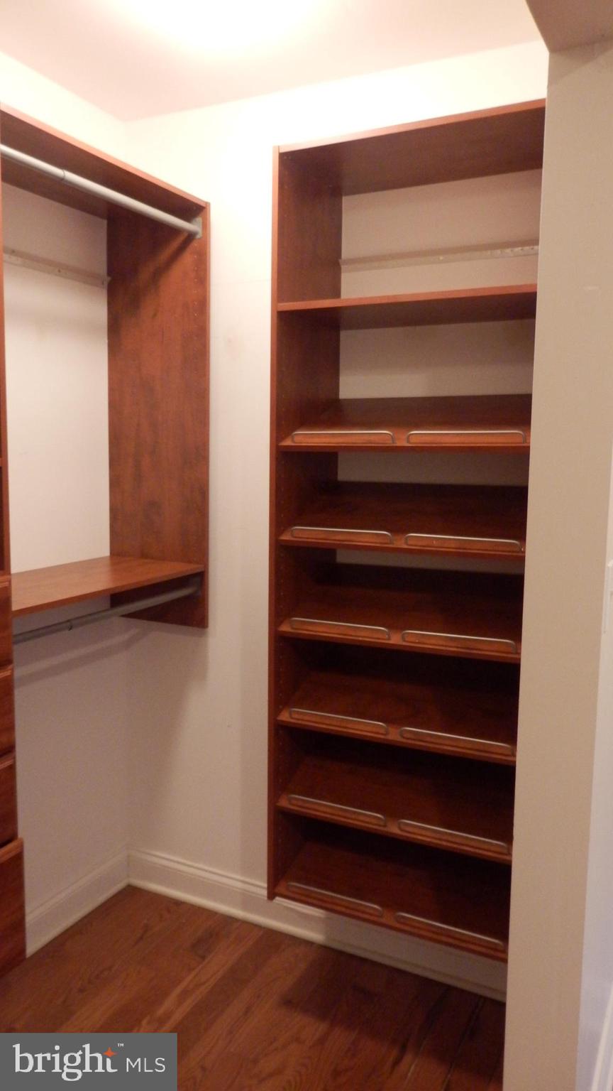 140 Meadow Road Pasadena, MD 21122 - Photo 11 of 53 MASTER CLOSET SHELVING
