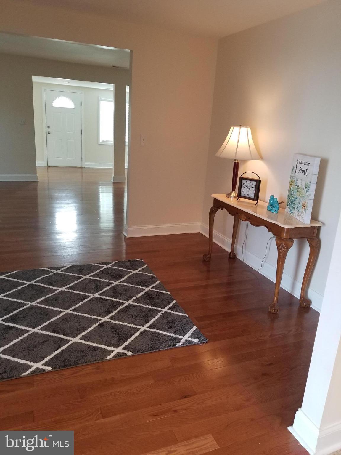 140 Meadow Road Pasadena, MD 21122 - Photo 23 of 53 DINING ROOM