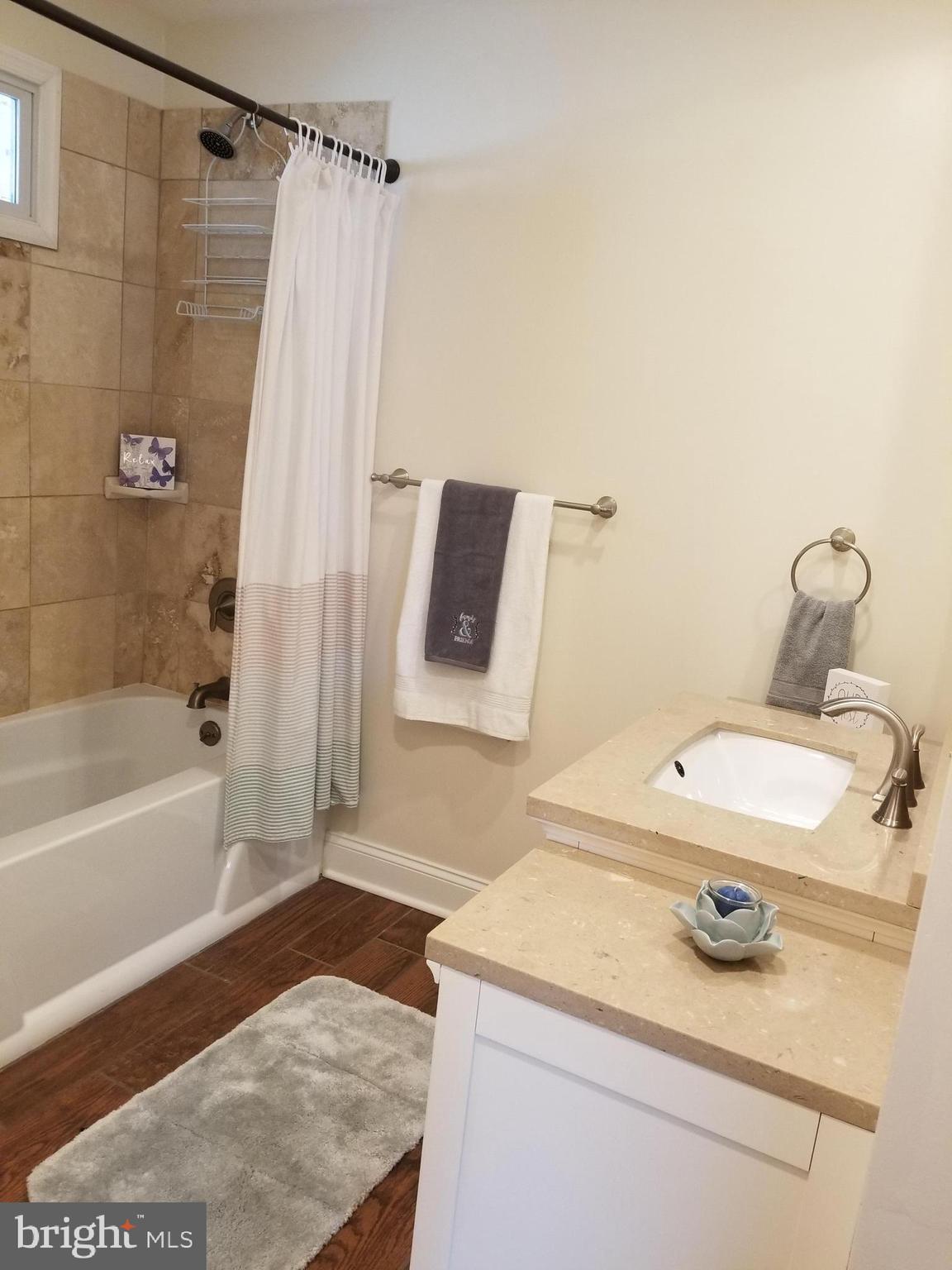 140 Meadow Road Pasadena, MD 21122 - Photo 37 of 53 MASTER BATH