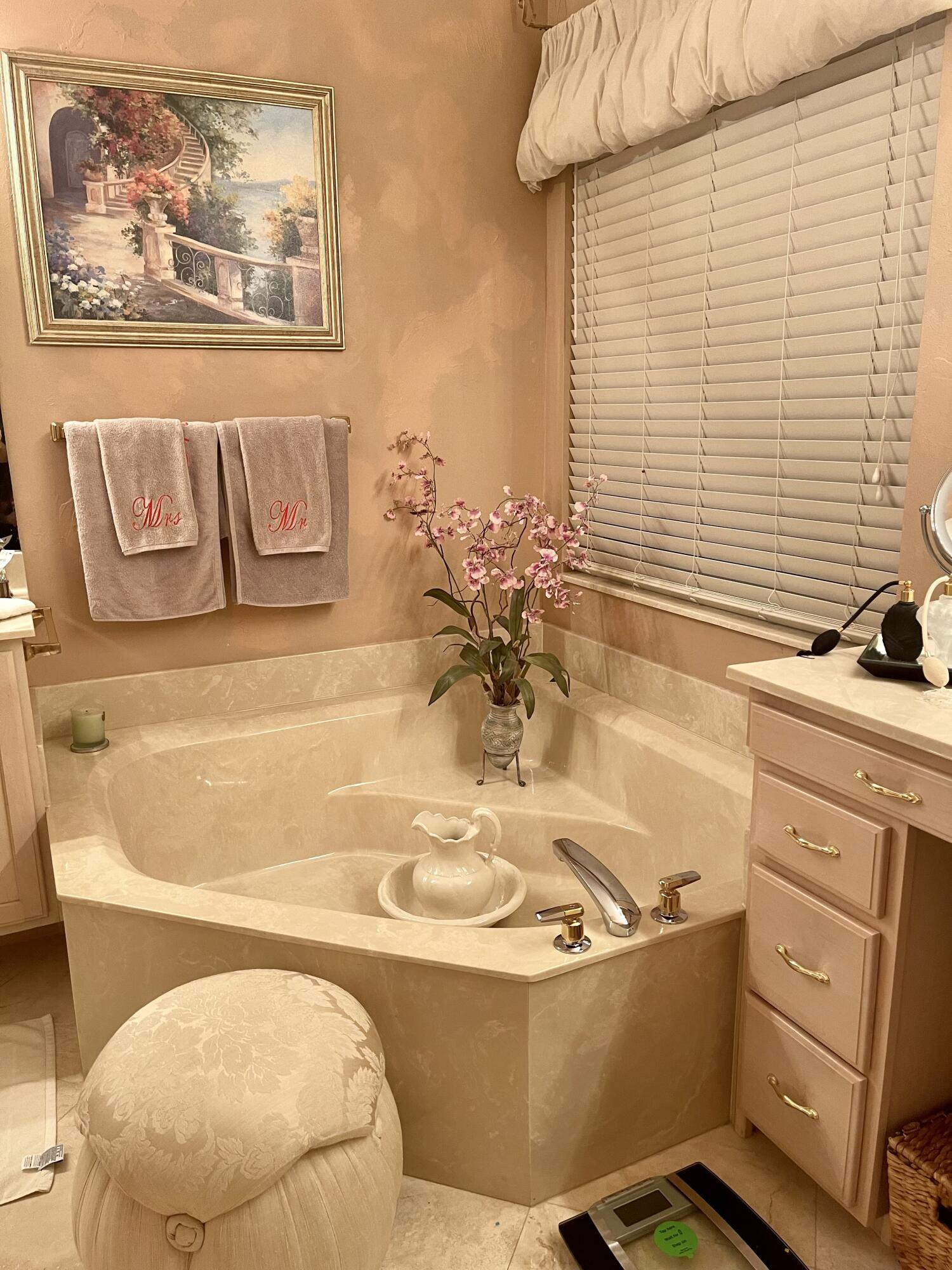 8670 Via Ancho Road Boca Raton, FL 33433 - Photo 14 of 30 bathroom