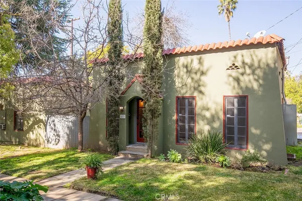 $3,495 | 459 East Sacramento Street, Altadena, CA 91001