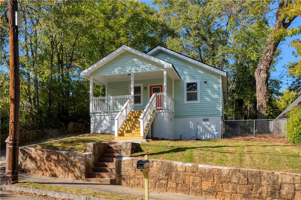 1015 Sims Street Southwest Atlanta, GA 30310 - Photo 3 of 41