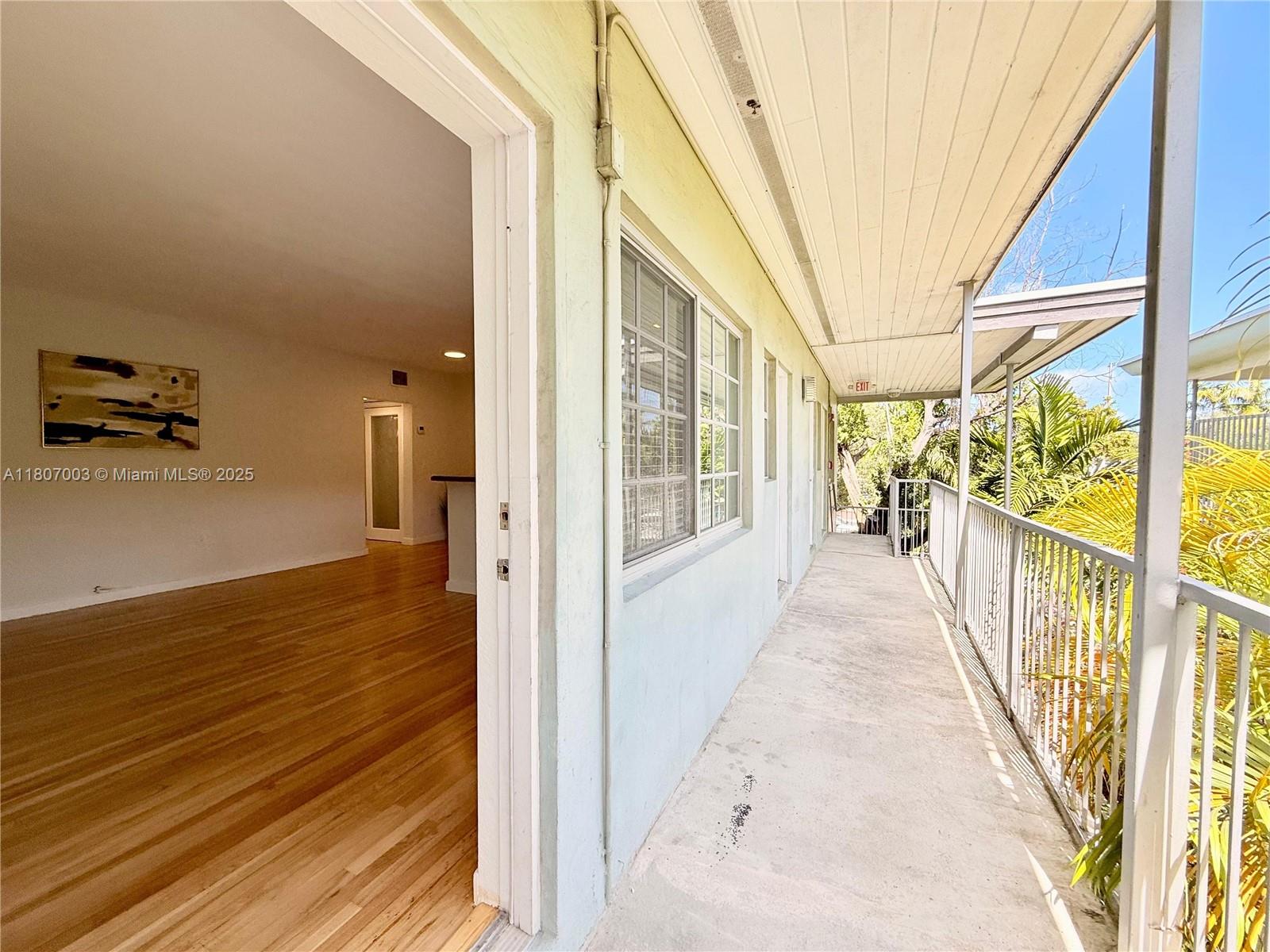 1220 Alton Road, Unit 202 Miami Beach, FL 33139 - Photo 10 of 11 Gallery Image 10