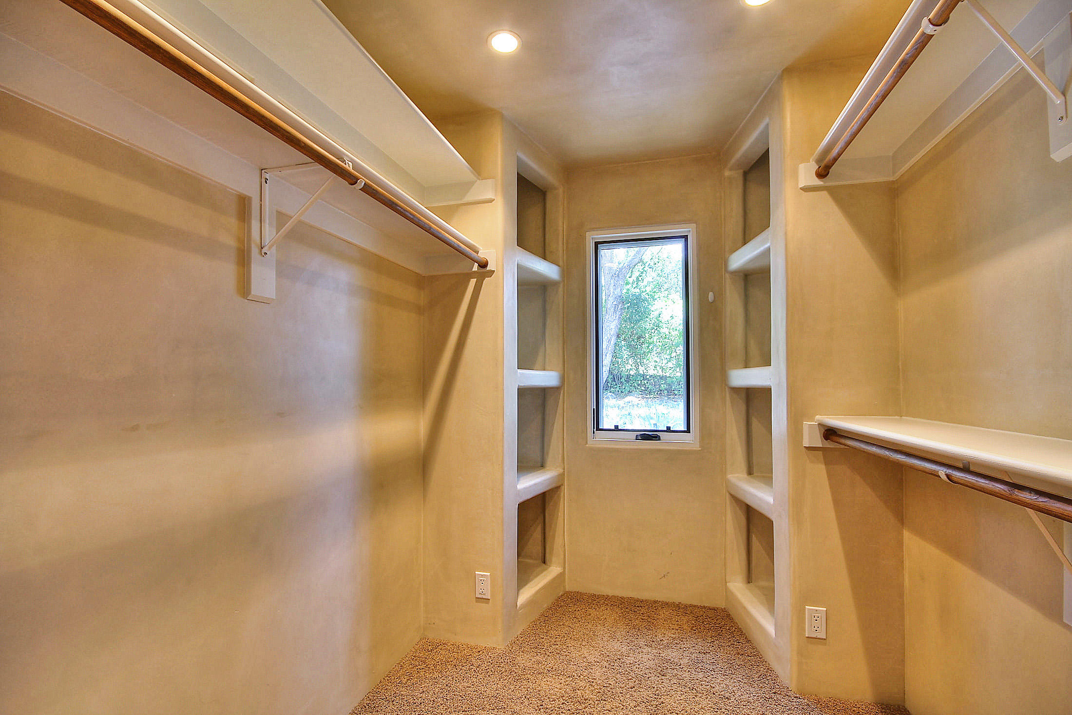 2540 Foothill Road Santa Barbara, CA 93105 - Photo 36 of 45