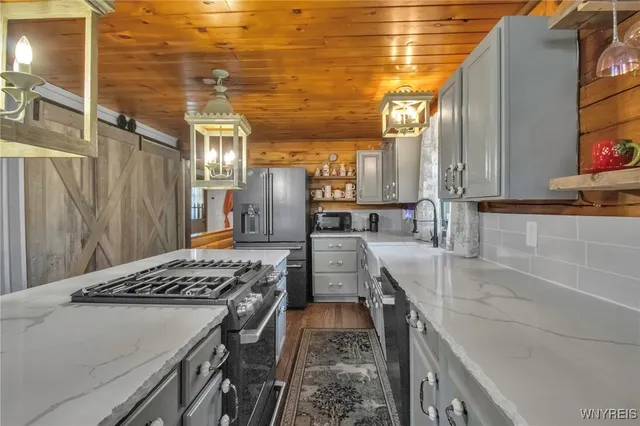 $519,900 | 83 Little Lake Road, Bennington, NY 14004