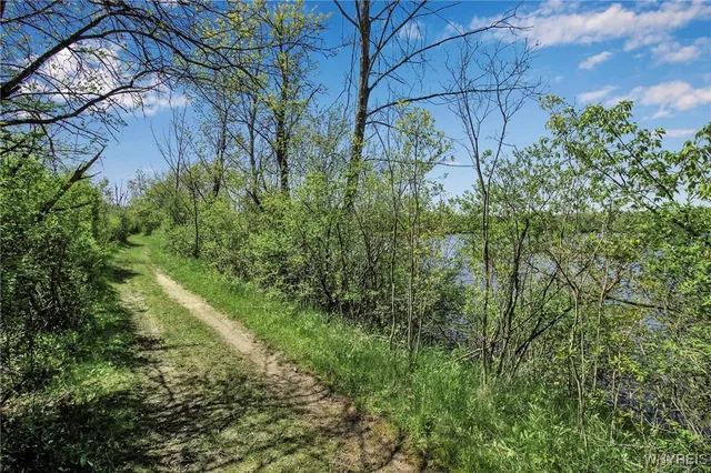 $519,900 | 83 Little Lake Road, Bennington, NY 14004