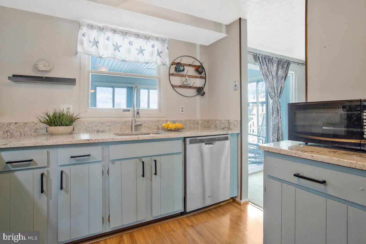 8537 Summit Road Pasadena, MD 21122 - Photo 15 of 36