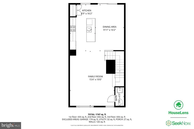 a picture of a wall with a white wall