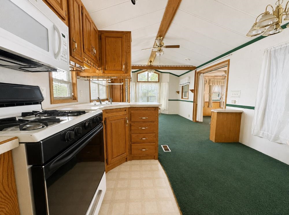 79 Ottawa Lane Rochester, NH 03867 - Photo 12 of 26