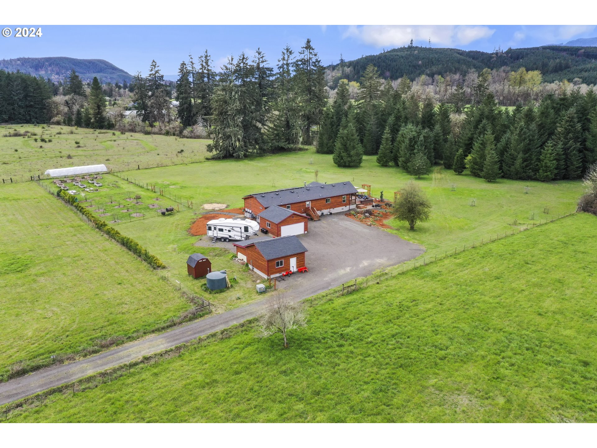 38513 Wendling Road Marcola, OR 97454 - Photo 31 of 41 Acreage