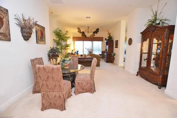 $5,200 | 9267 Museo Circle, Unit 204, Naples, FL 34114