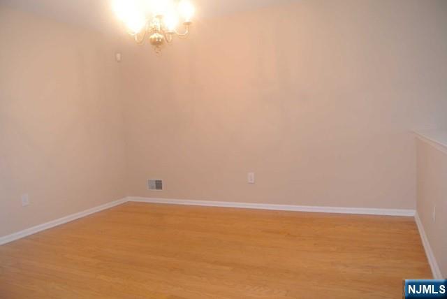 490 Green Mountain Road Mahwah, NJ 07430 - Photo 5 of 20 Gallery Image 5