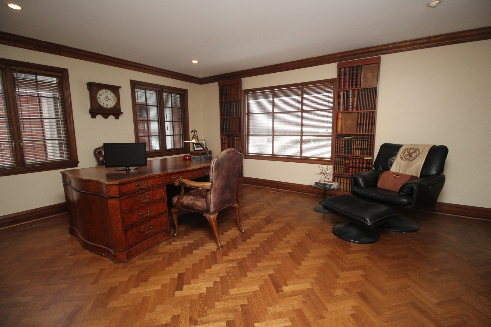 10 Longmeadow Road Winnetka, IL 60093 - Photo 22 of 32