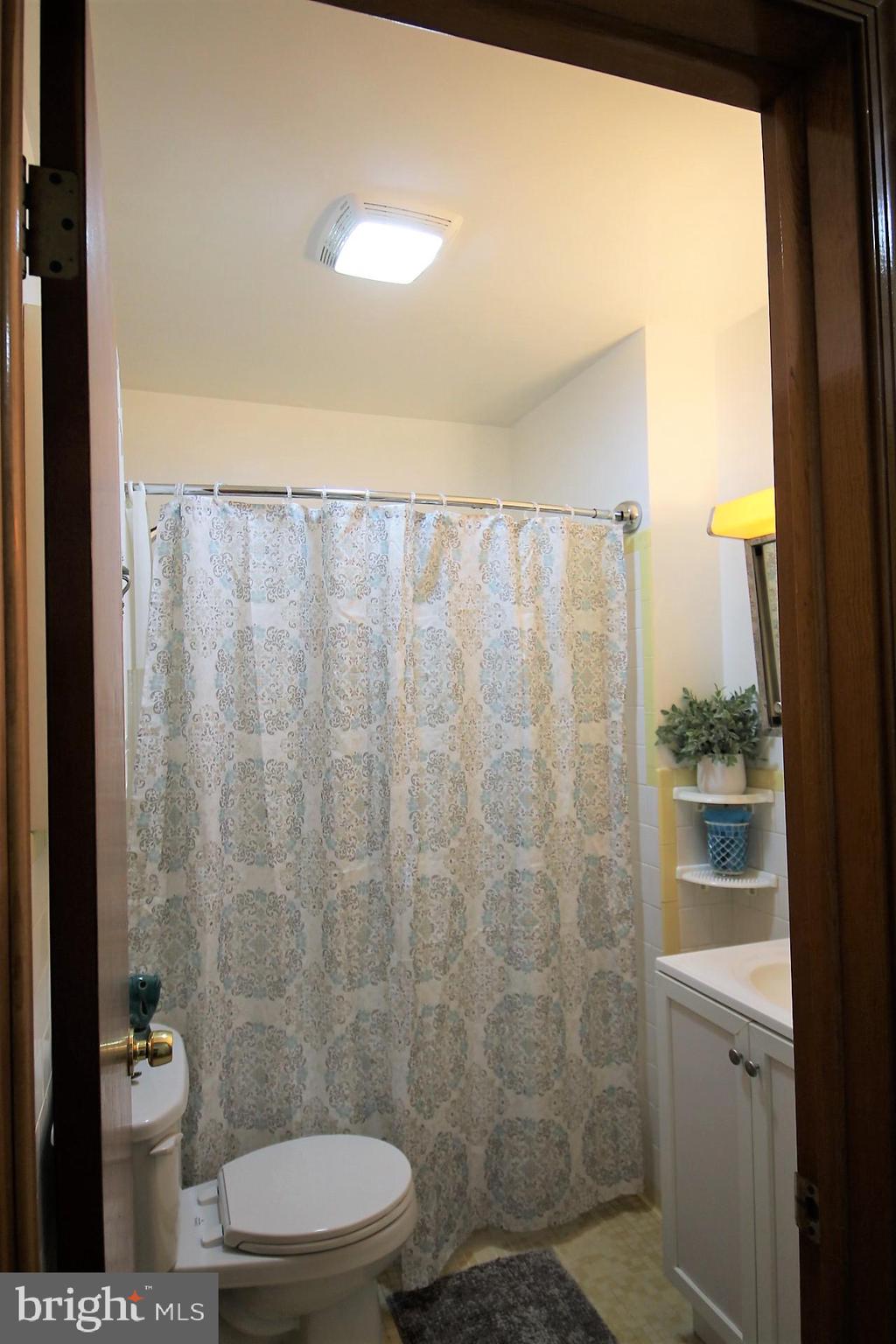 213 Magothy Beach Road Pasadena, MD 21122 - Photo 20 of 39 Gallery Image 20
