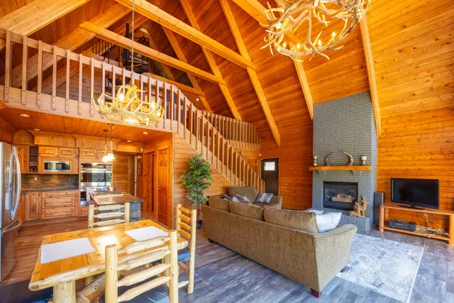 $1,100,000 | 12175 Watkins Road, Manchester, MI 48158