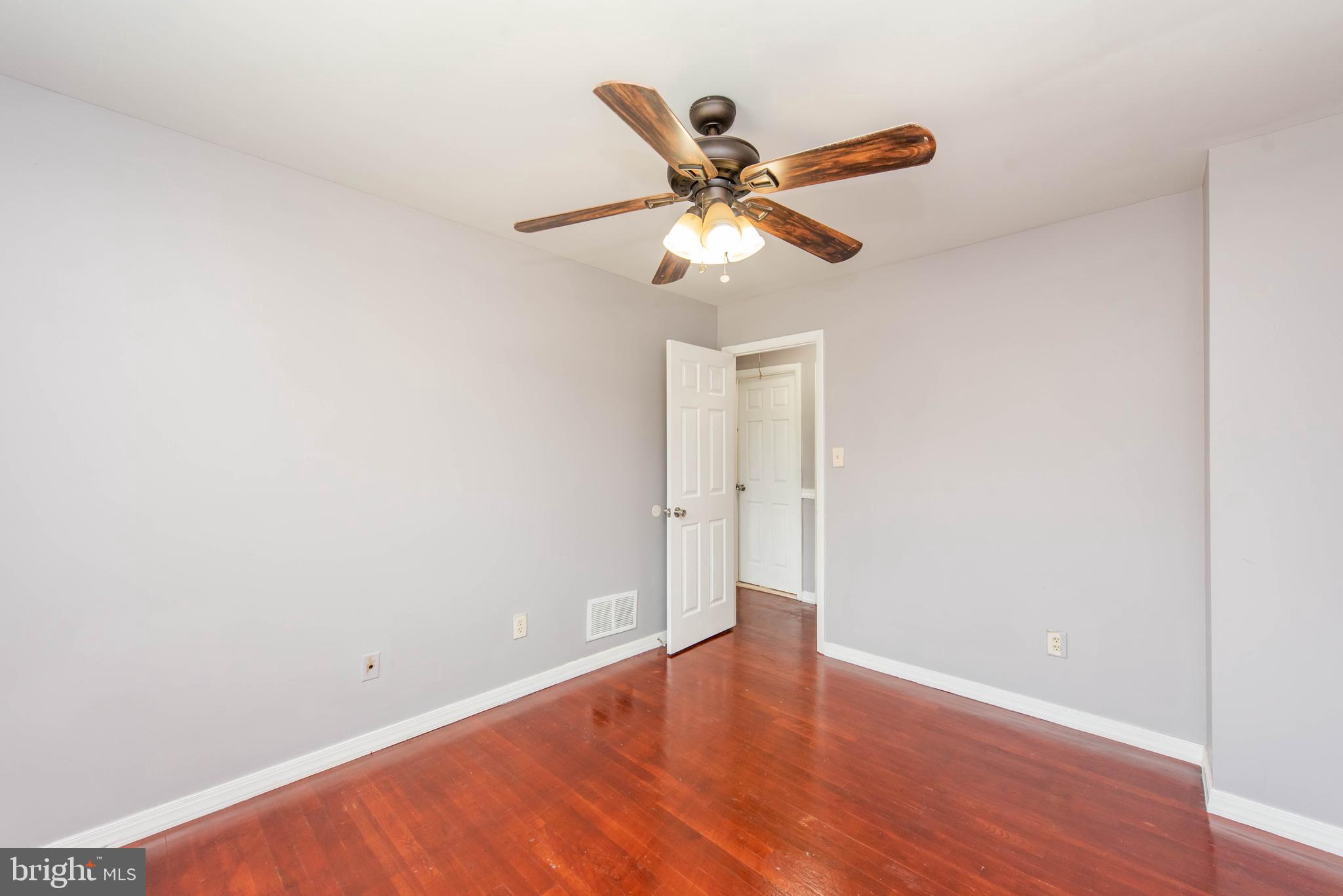 7173 Fairbrook Road Baltimore, MD 21244 - Photo 24 of 50 Bedroom 3