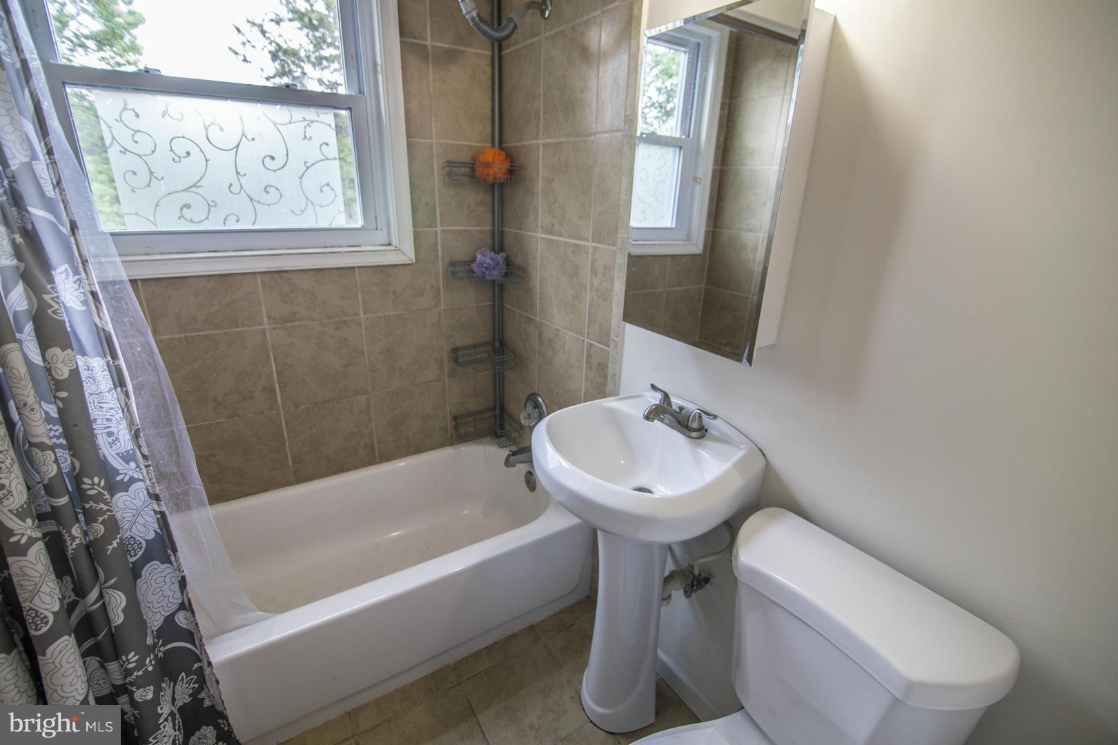 6602 Stanton Road New Carrollton, MD 20784 - Photo 11 of 25 Bath